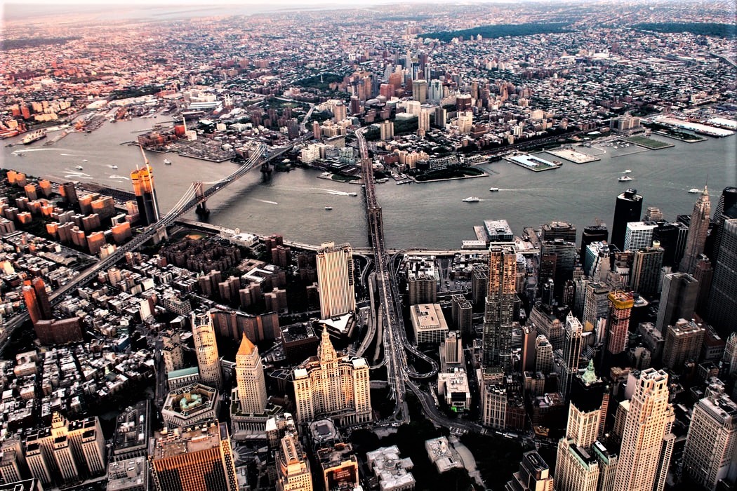 EXPLORE NEW YORK CITY'S TOP ATTRACTIONS – Ana's miles of Joy